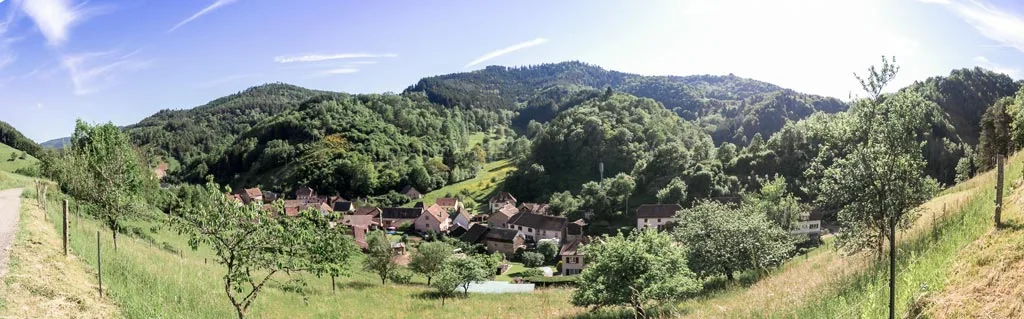 Pierreusegoutte vue depuis le col de Fouchy